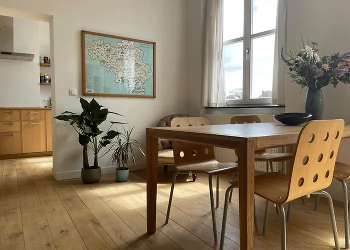 Appartement Et Parking Privatif Le Long De L Escaut