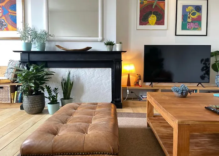Appartement Et Parking Privatif Le Long De L Escaut